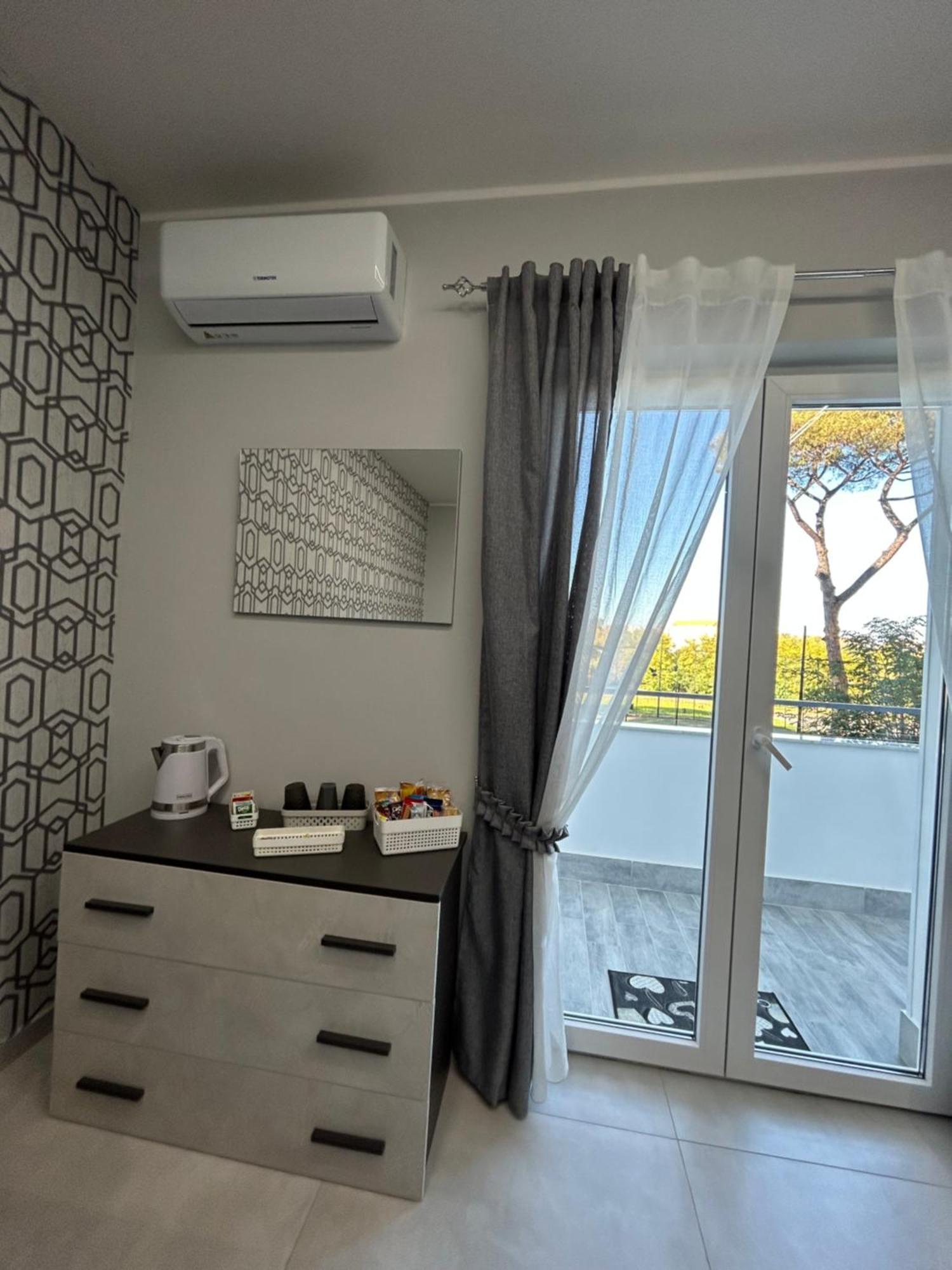 Skycity 2 B&B Napoli Eksteriør bilde