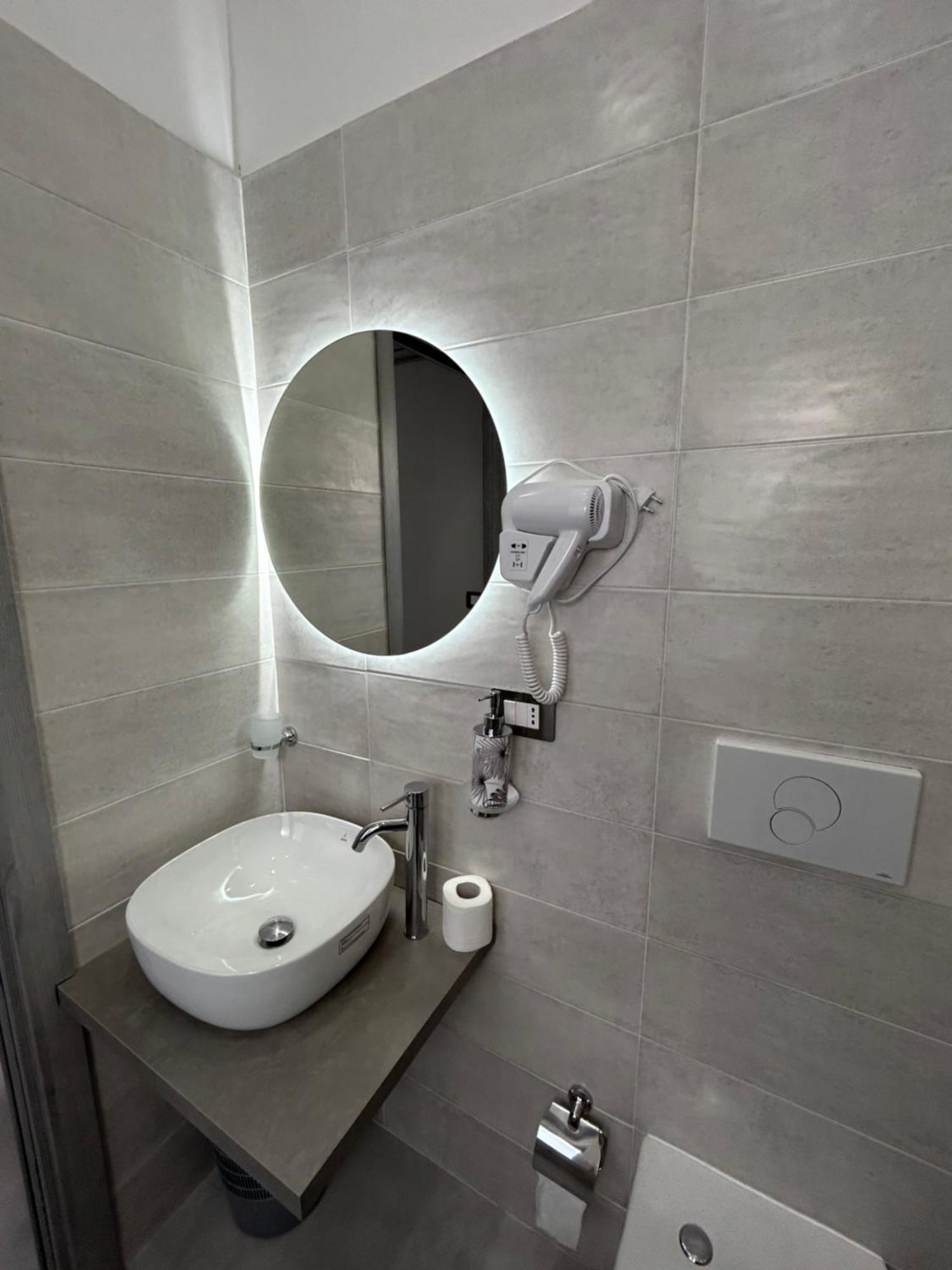 Skycity 2 B&B Napoli Eksteriør bilde